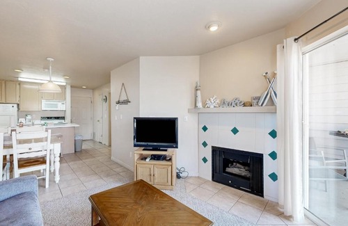 Harbor Village Apartamento | Harbor Village Pool Building Condo 104