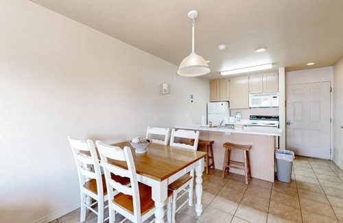Harbor Village Apartamento | Harbor Village Pool Building Condo 104