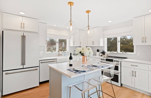 East Orleans Casa | Harbor Vista: 003-O Sleek & Modern East Orleans Retreat with Stunning Ocean Views