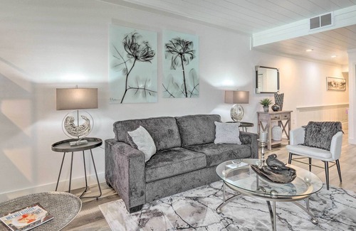 Shelter Cove Condominio | Harborfront Hilton Head Condo with Sunset Views!