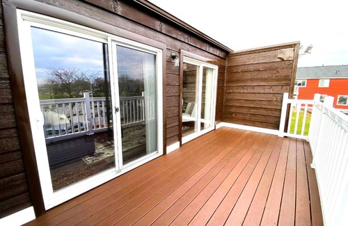 Huron Casa | Harborview 3-6-8 on Main