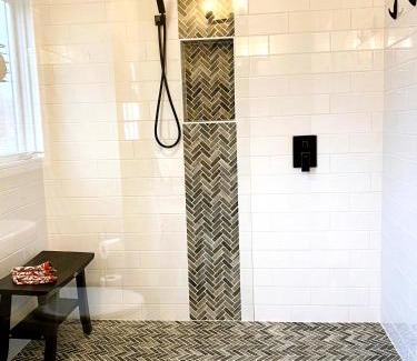 Huron Casa | Harborview 3-6-8 on Main