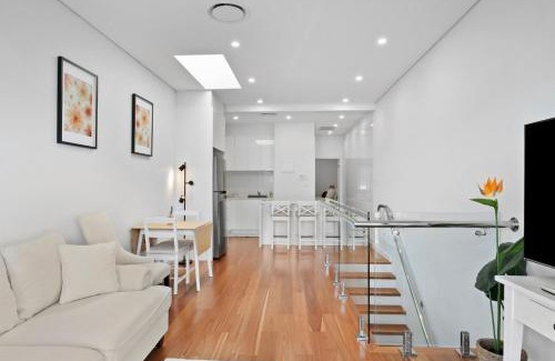 Birchgrove Apartamento | Harbour Glimpses & Modern Comfort