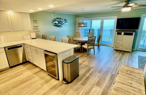 Ocean City Complejo | Harbour Island Luxury Waterfront Condo Sunset View-Pool-Marina-Beach-Boardwalk