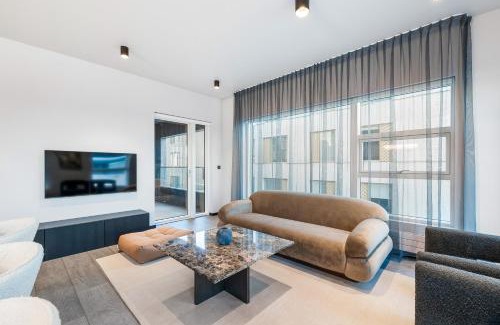 Downtown Apartamento | Harbour Lux 3BR & 2BA in the Heart of the City with Free Parking