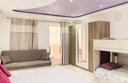 Kalkara Apartamento | Harbour Pearl Stylish, Spacious, King-Size Bed