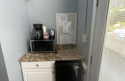 Put-in-Bay Casa | Harbour Square Suites