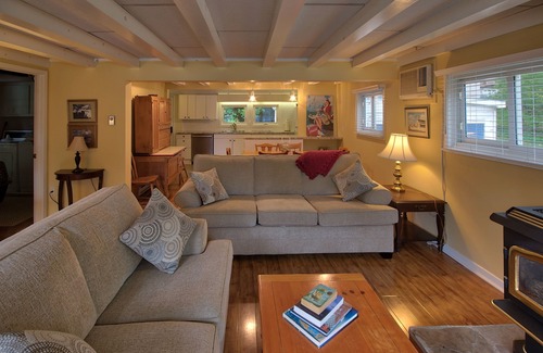 Bayfield Cabaña | Harbourfront Cottage!