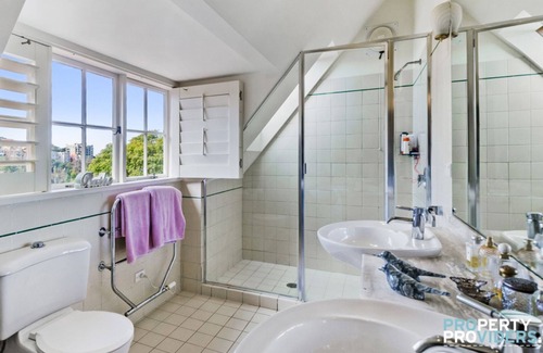 Kurraba Point Casa | Harbourside Family Friendly Home in Kurraba Point