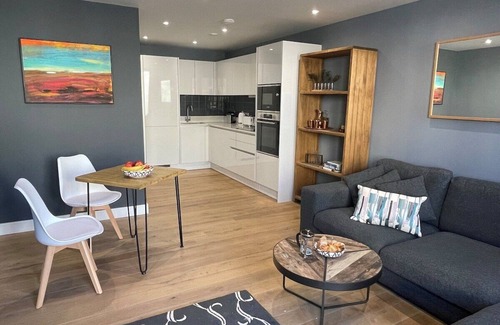 Canon's Marsh Apartamento | Harbourside Hideaway - Superb Flat With Terrace