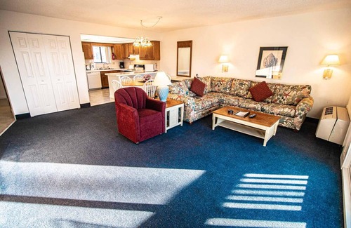 New Bern Complejo | Harbourside II