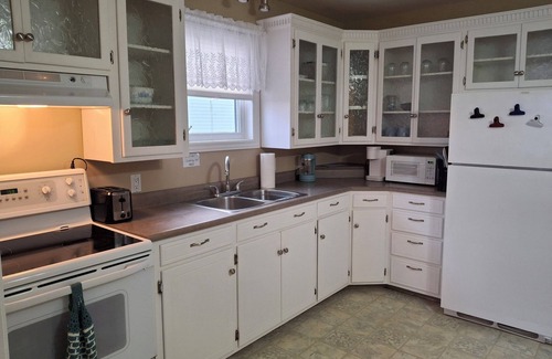 Arichat Apartamento | Harbourview Suite - A cool little suite for 2