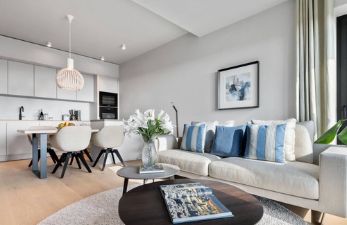 List Apartamento | Harbourview Suite – Sea View,Infrared Shower, EthanolFireplace, WineRefrigerator