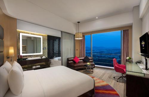 Longhua District Hotel | Hard Rock Hotel Shenzhen