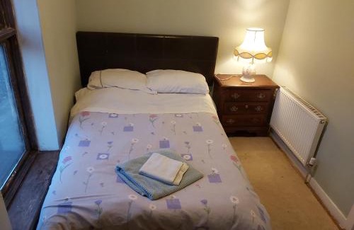 Clonard Casa | Hardwood Hall or Kiltubber House