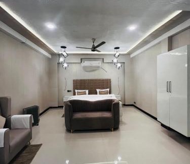 Sigra Casa | Hariaksh stay