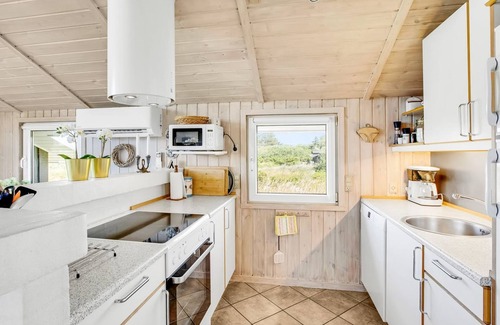 Lakolk Casa | "Hariet" - 300m from the sea by Interhome