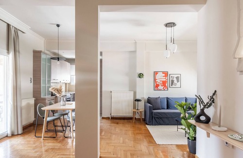 Exarhia Apartamento | Harmonious 2BR Apartment in Exarchia