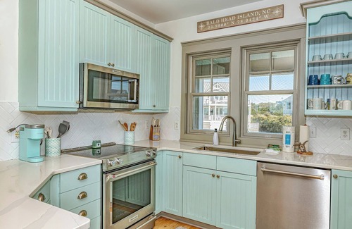South Beach Casa | Perro amigable! Sweet Tea es un 4 BA / 3. 5 BA frente al mar Retiro!