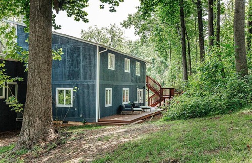 Front Royal Casa | Harmony Ridge Hideaway: mountain retreat w/hot tub
