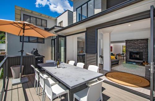 Langs Beach Casa | Harnifin - Langs Beach Holiday Home