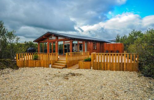 Husafell Casa | Harpa Holiday Home - Birta Rentals