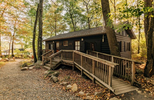 Pomona Casa | Harriman Outdoor Center - Cranberry Cabin