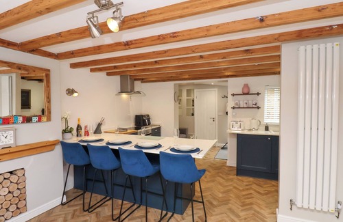 Marske-by-the-Sea Cabaña | HARRINGTON COTTAGE, pet friendly, with a garden in Marske-By-The-Sea