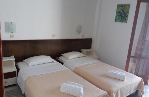 Acharavi Apartamento | Harry's Bar & Apartments 1