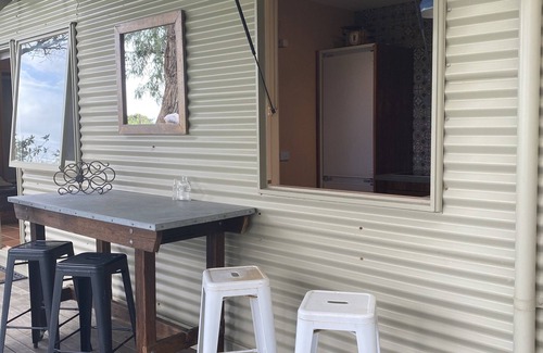 Red Hill Cabaña | Harry's Cottage Red Hill
