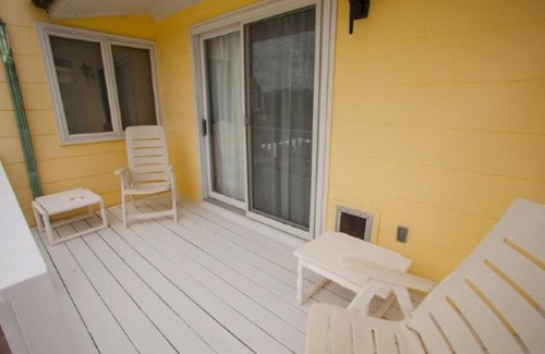 Northeast Virginia Beach Casa | Harshaw Beach House - North End Oceanfront