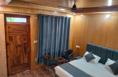 Kharsali Complejo | Harsiwoodstone woodstone orchardstay