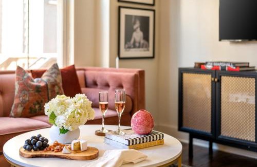Chestnut Hill Apartamento | Hart Suite Buyout 7 by AvantStay Two Nashville Town Houses w Stunning Amenities Design