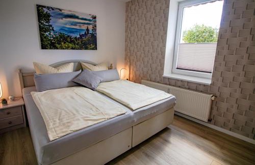 Wernigerode Apartamento | Harzträume No3 & No4 # Parkplatz # separate SZ # Smart-TV