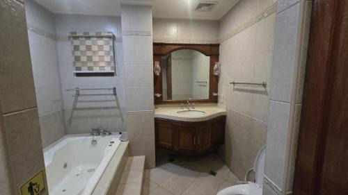 Valenzuela Casa | Hassan Sisters' EnSuites