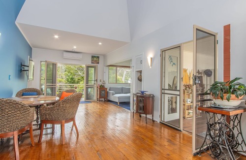 Hastings Point Apartamento | Hastings Cove - 1 Bedroom Upstairs Garden Apartment!