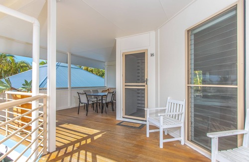 Hastings Point Apartamento | Hastings Cove - 2 Bedroom Upstairs Garden Apartment!
