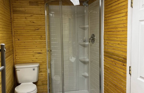 Red Jacket Cabina | Hatfield’s Lodging LLC, in the heart of Hatfield McCoy trail system.