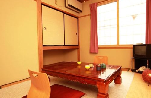 Nozawaonsen Hotel | Hatoguruma Kawabata
