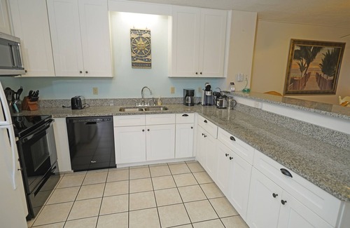 Rodanthe Condominio | Condominio frente al mar de 2HAB / 2 baños con piscina y cocina renovada, cama King ajustable