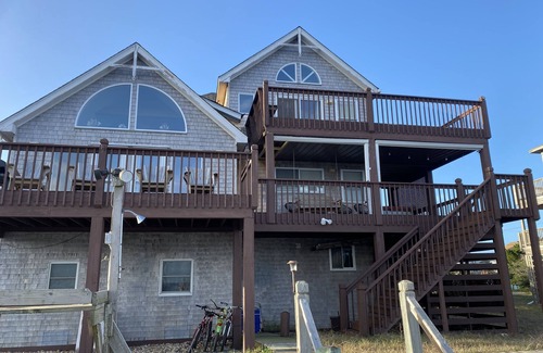Brigands' Bay Casa | Hatteras Island Getaway on the Sound front