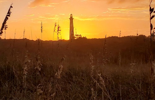 Brigands' Bay Casa | Hatteras Island Getaway on the Sound front