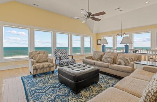 Buxton Apartamento | Hatteras Retreat Oceanfront 7 Bedroom Home
