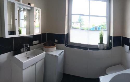 Oberdorla Apartamento | Haus am See