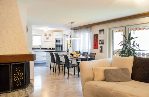 Zermatt Apartamento | Haus Arbgrat - Stunning 3rd floor apartment with Matterhorn views.