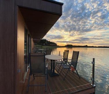 Stechow-Ferchesar Casa | Haus auf dem See Elise, Matheo, Mads, und Jarle