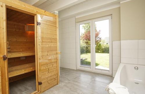 Monchgut-Granitz Casa | Haus ButjeButje Haus - Terrasse, Sauna, Yachthafen