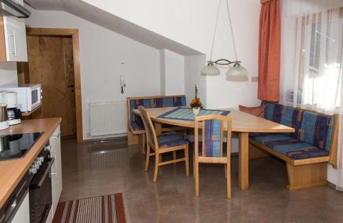 Wenns Apartamento | Haus Deutschmann
