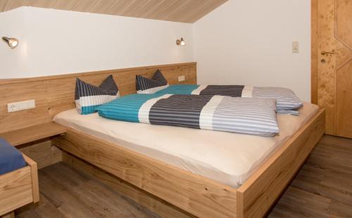 Wenns Apartamento | Haus Deutschmann