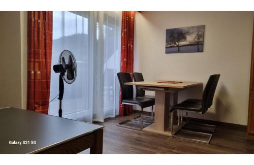 Bad Teinach-Zavelstein Apartamento | Haus Erika Ferienwohnung 2